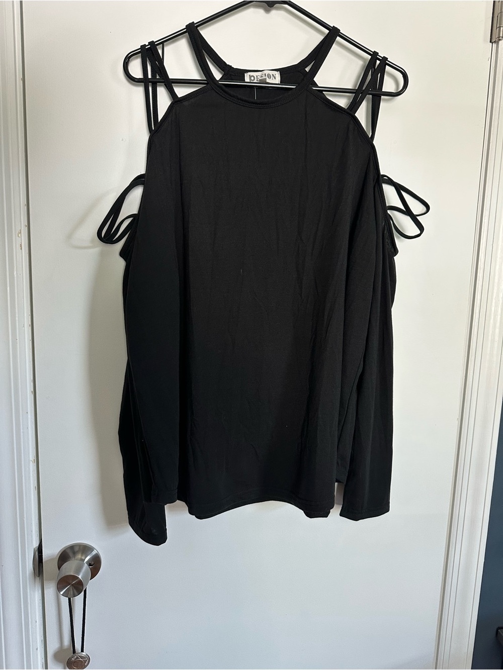 Pesion Black Cold-Shoulder Strappy Women's Top Size XXL NWT